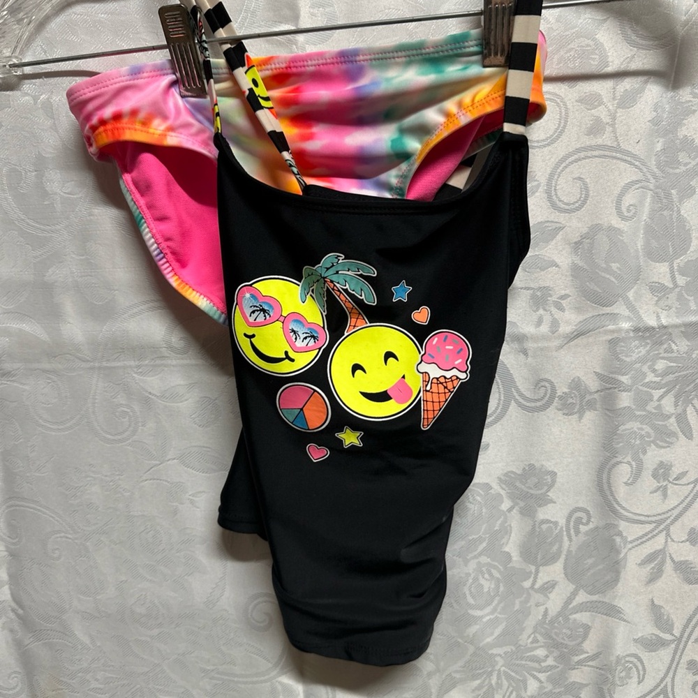 Wonder Nation Black Swimsuit Set